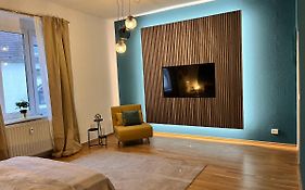 ERFbnb - 40qm Apartment mit Küche, Bad, Schlaf-Wohnzimmer in ERFurt Süd - stadnah- WLAN